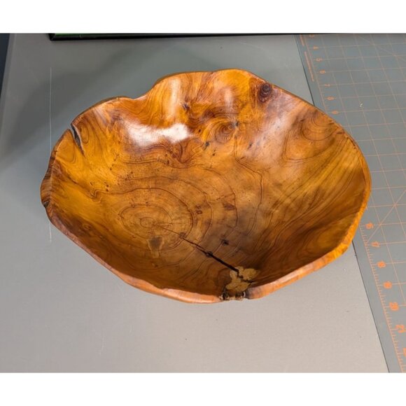 Handcrafted Wooden Bowl with Natural Knots Cracks - Picture 7 of 14
